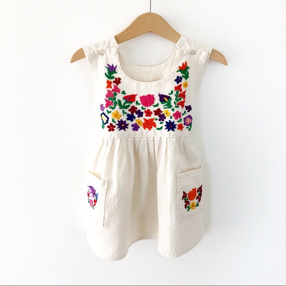 Other - 2T-3T Embroidered Top EUC
